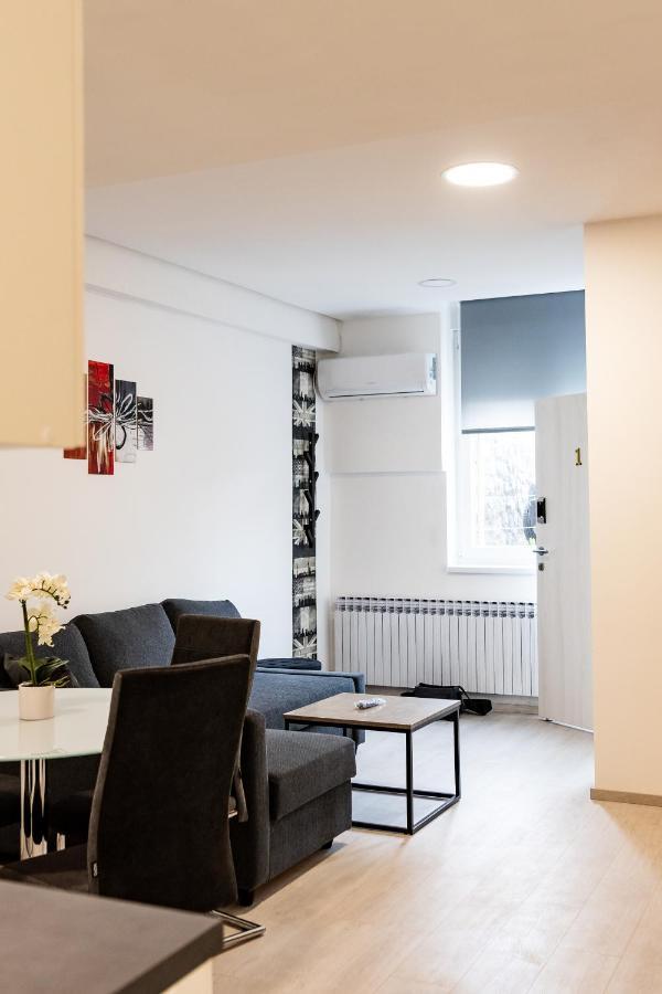 Apartmani Park Maksimir-Rebro Zagreb Exterior photo